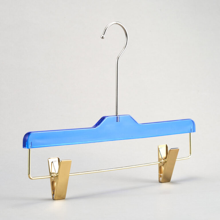 t112 high top plastic clip hanger blue
